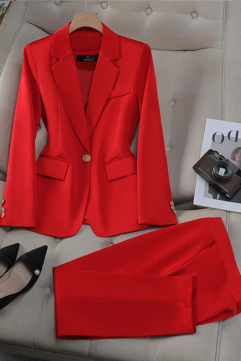 Silvia Skräddarsydd Kavaj och Byxa Tvådelad Set | Dubbelknäppt Kavaj Med Guldfärgade Knappar